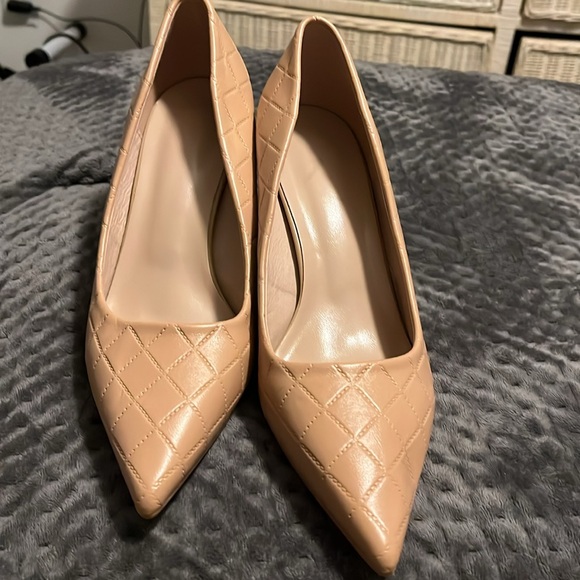Women’s heels caramel color size 41, like new - Picture 2 of 8